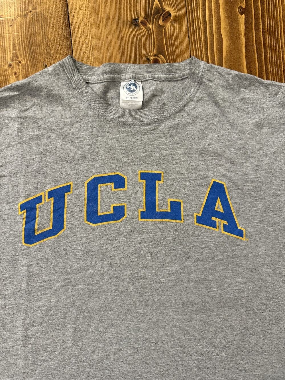 UCLA Bruins Spellout Logo Tee Shirt 2XL Official Vintage University California
